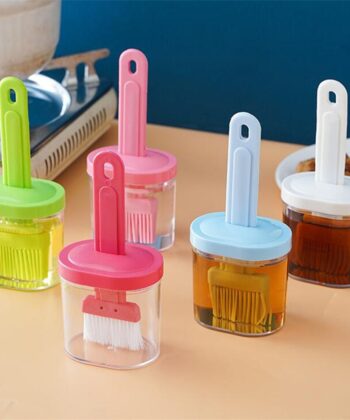2-in-1 Glass Oil Bottle with Silicone Brush for cooking and BBQ