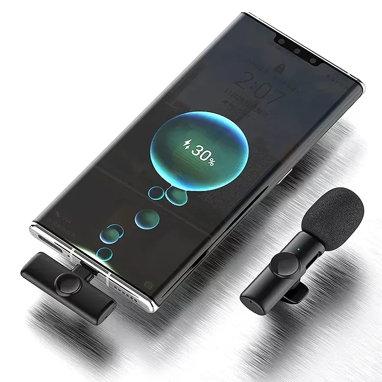 K11-Wireless-Collar-Mic-Smartphone-Recording K11 2-in-1 wireless collar microphone shown connected to a smartphone with a charging indicator and receiver.